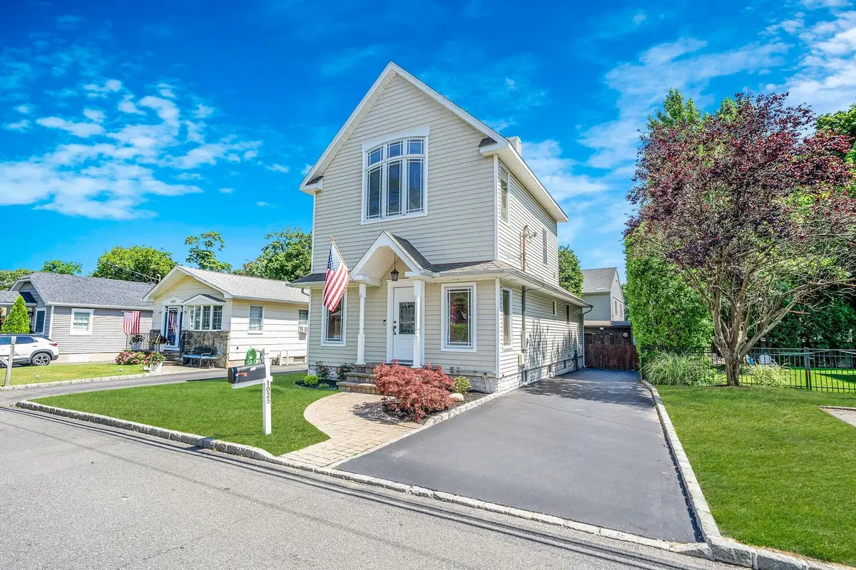 1025 Harrison Drive, Centerport, NY 11721 - Image #1
