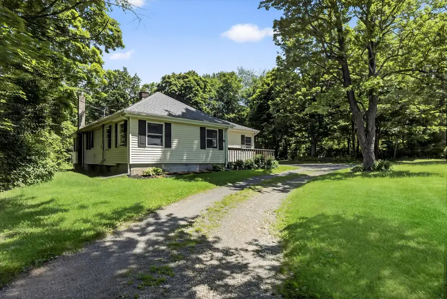 11 Tribune Lane, Red Hook, NY 12571 - Image #3