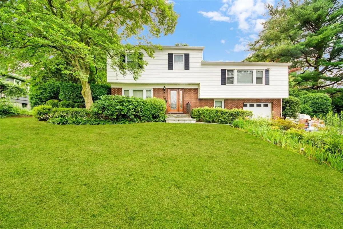 50 Chester Drive, Yonkers, NY 10710 - Image #1