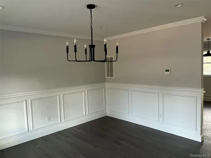 130 Center Street, Holbrook, NY 11741 - Image #3