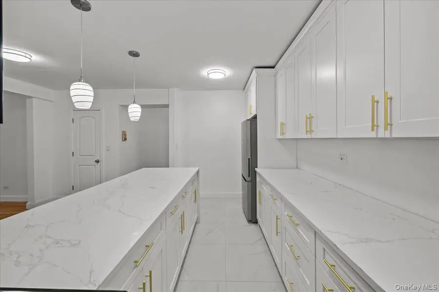 2107 Wallace Avenue #4G, Bronx, NY 10462 - Image #3