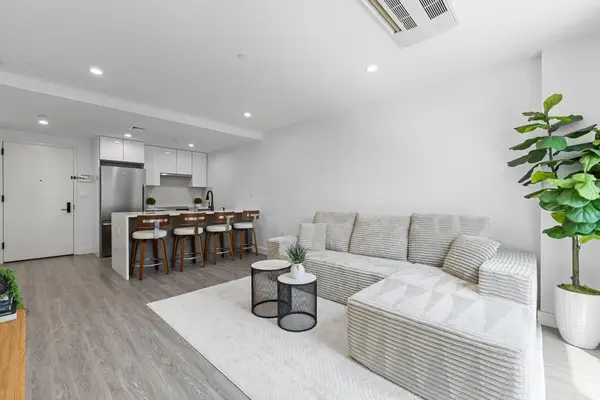 46-40 Vernon Boulevard #2A, Long Island City, NY 11101