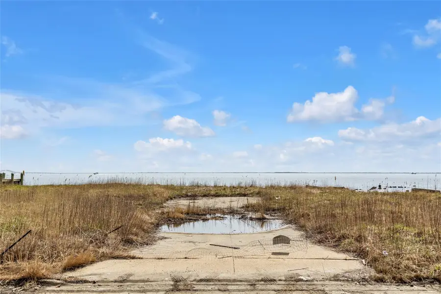 57-61 E Shore Drive, Babylon, NY 11702 - Image #2