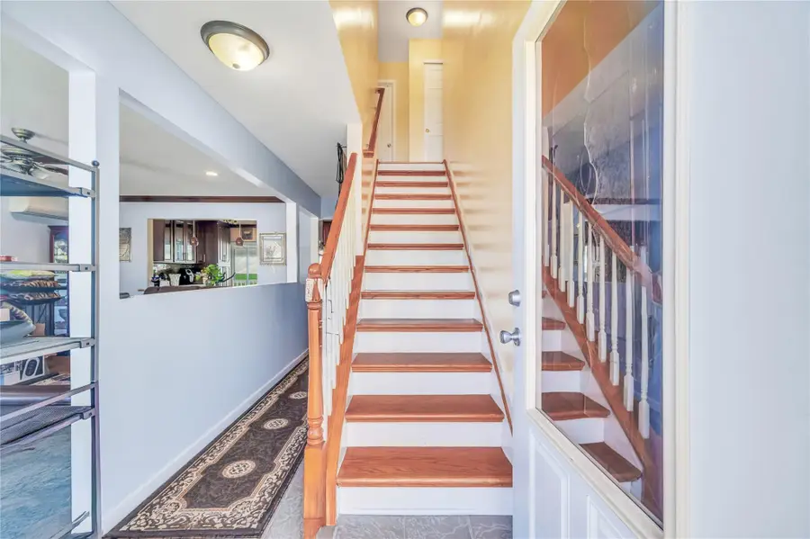 34 Harlem Avenue, Medford, NY 11763 - Image #3