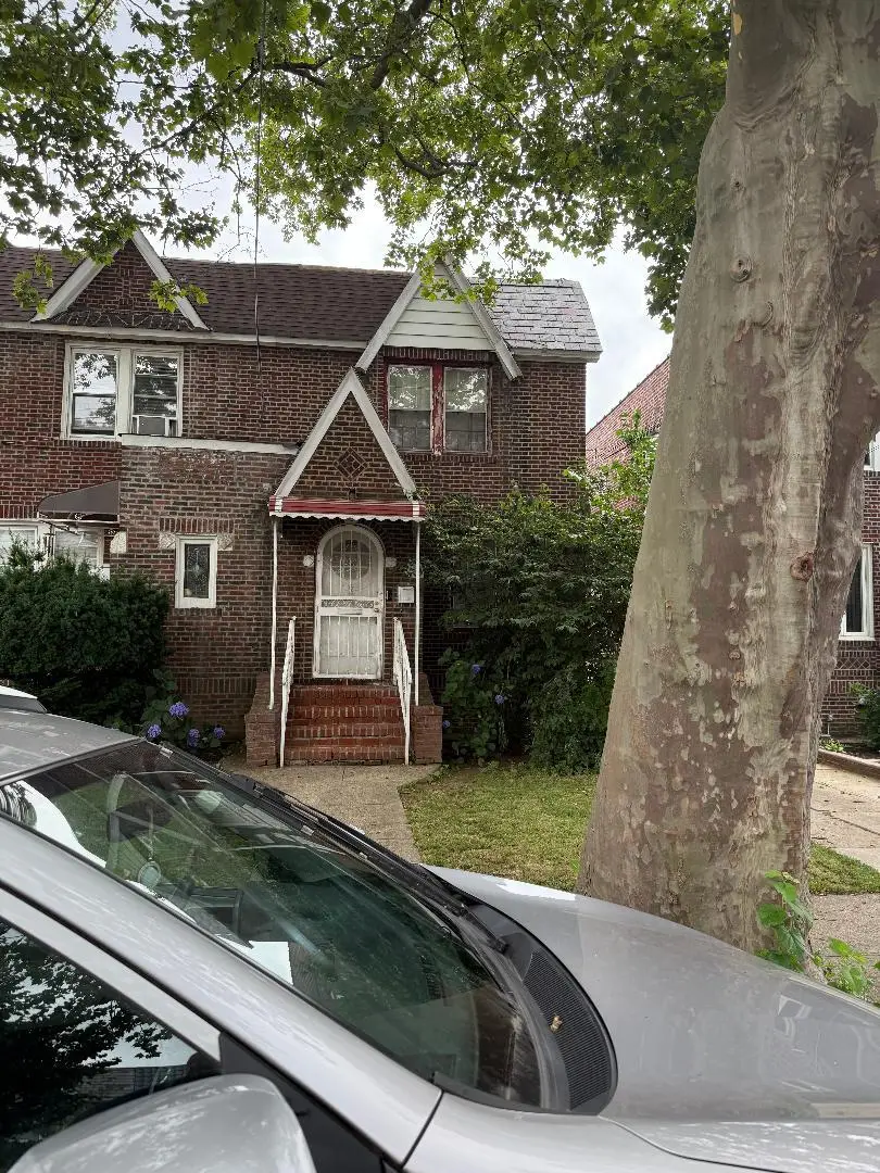 89-09 215 Street, Queens Village, NY 11427 - Image #3