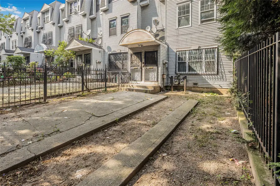 975 E 178th Street, Bronx, NY 10460 - Image #2