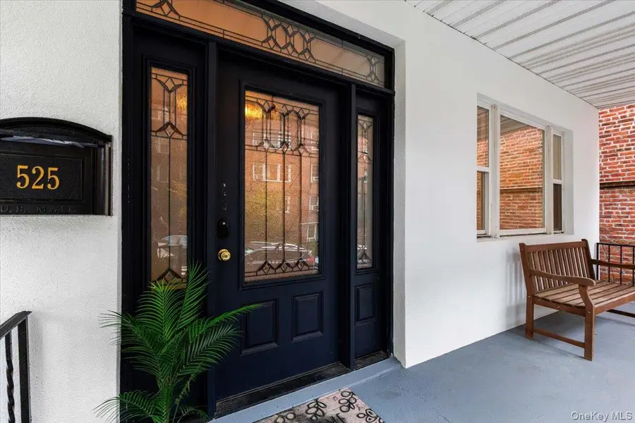 525 E 235th Street, Bronx, NY 10470 - Image #3