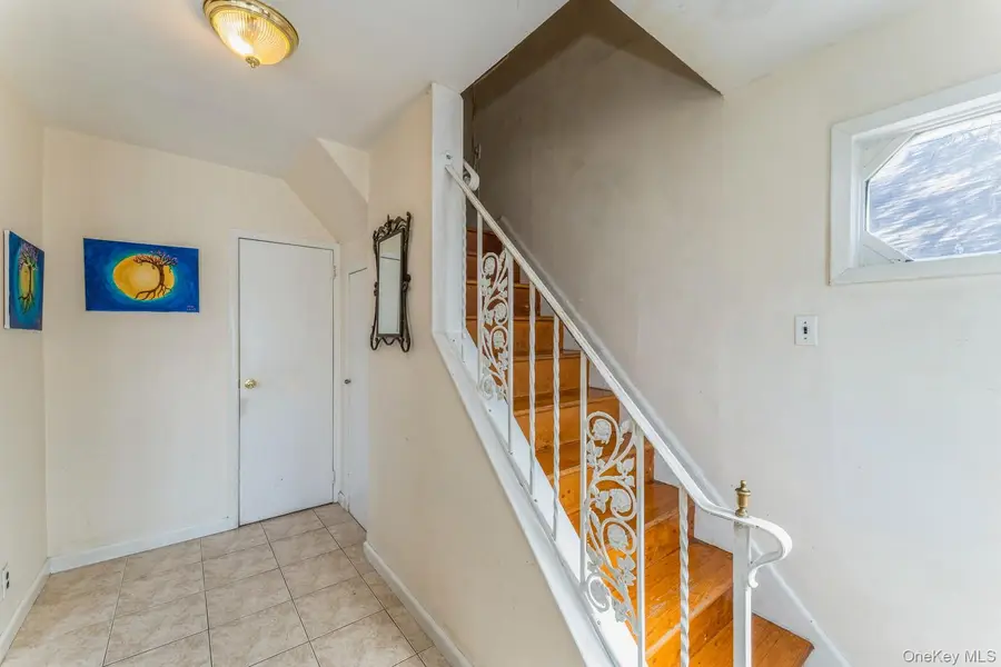 220 Elzey Ave., Elmont, NY 11003 - Image #3