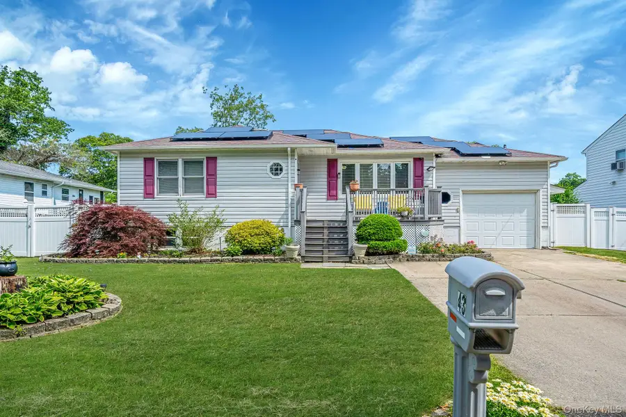 43 Ranch Drive, Shirley, NY 11967 - Image #2