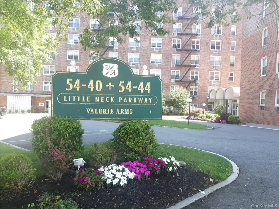 54-40 Little Neck Parkway #4M, Little Neck, NY 11362 - Image #3