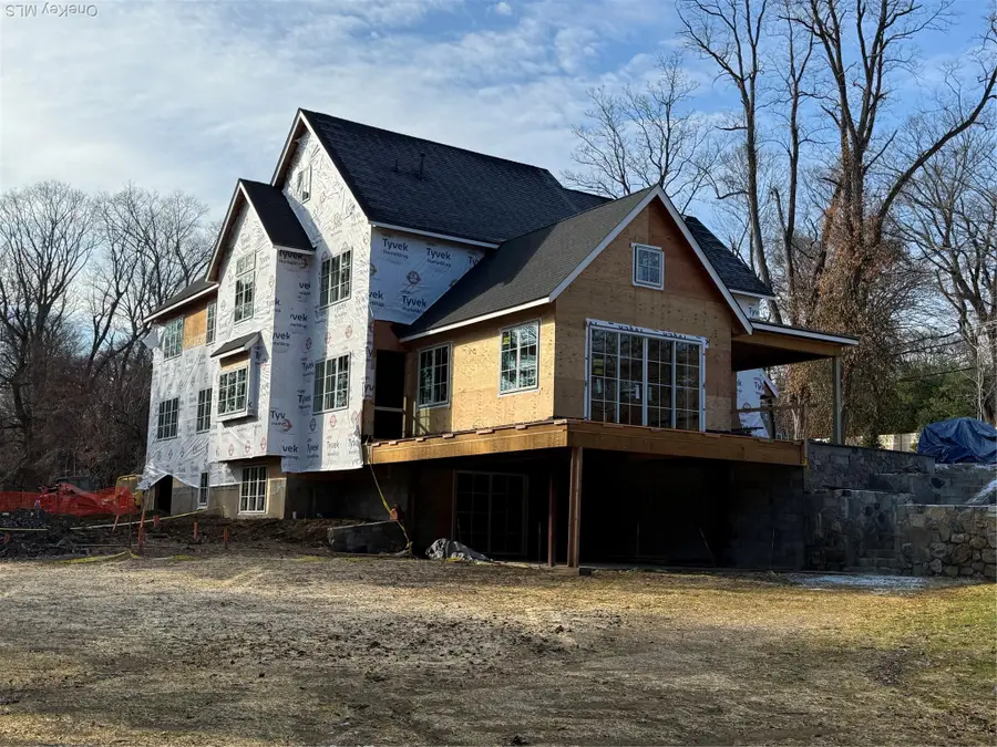 211 Bedford Road, Chappaqua, NY 10514 - Image #2