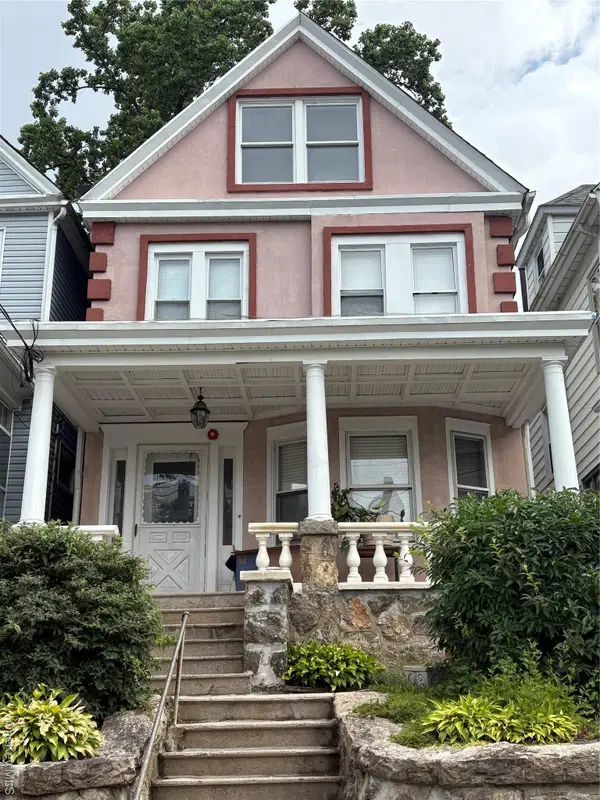 15 Grant Street, Yonkers, NY 10704