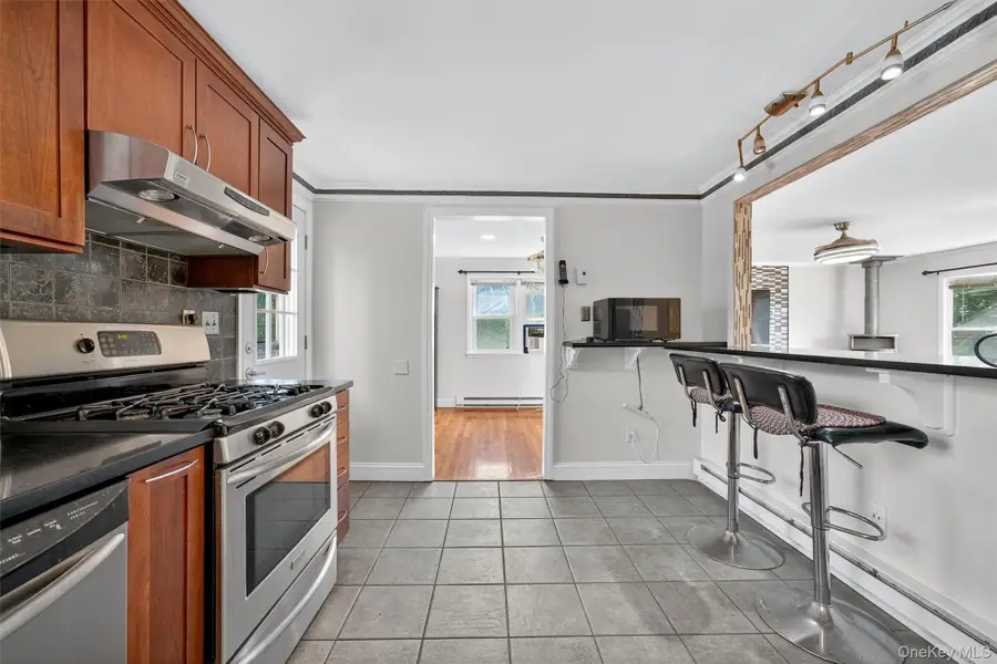 13 Dragotta Road, Marlboro, NY 12542 - Image #2