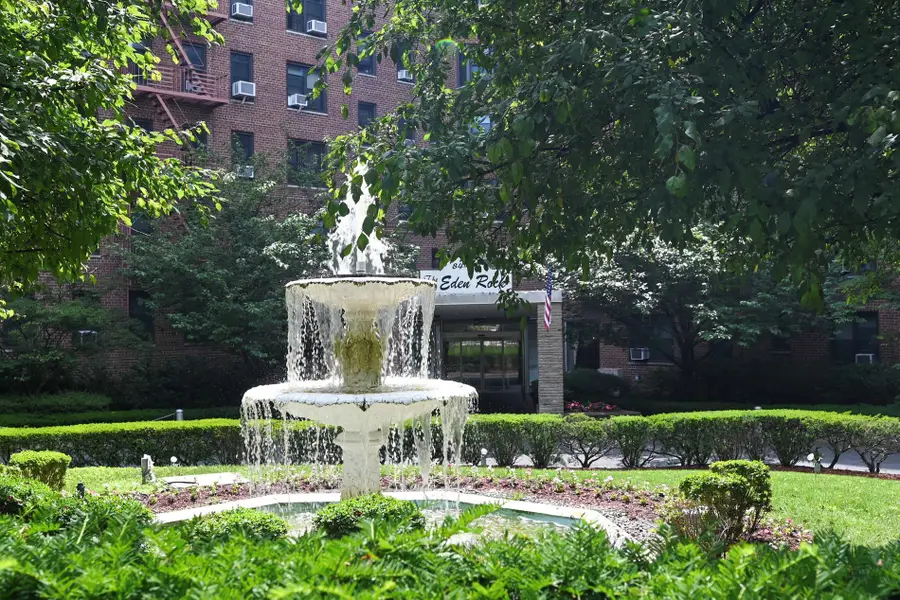 84-01 Main St #410, Briarwood, NY 11435 - Image #2