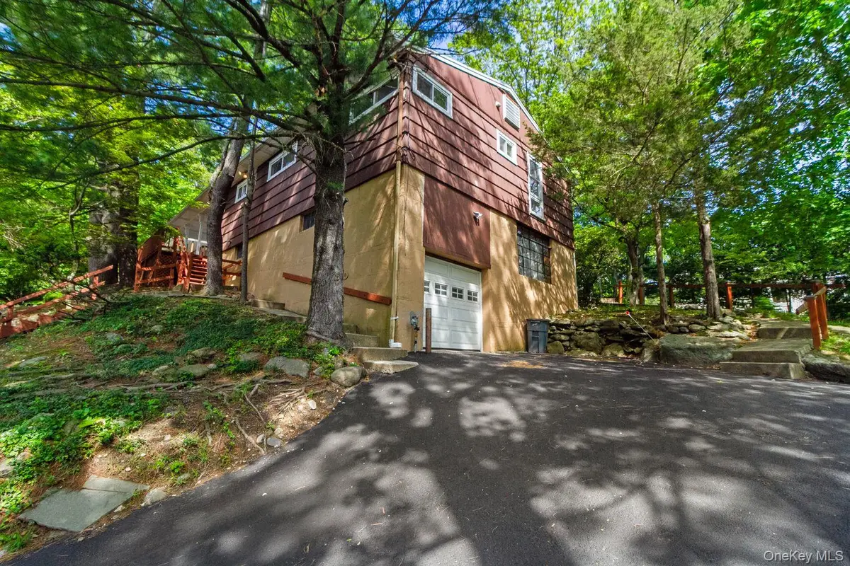 29 Western Drive, Ardsley, NY 10502 - Image #1