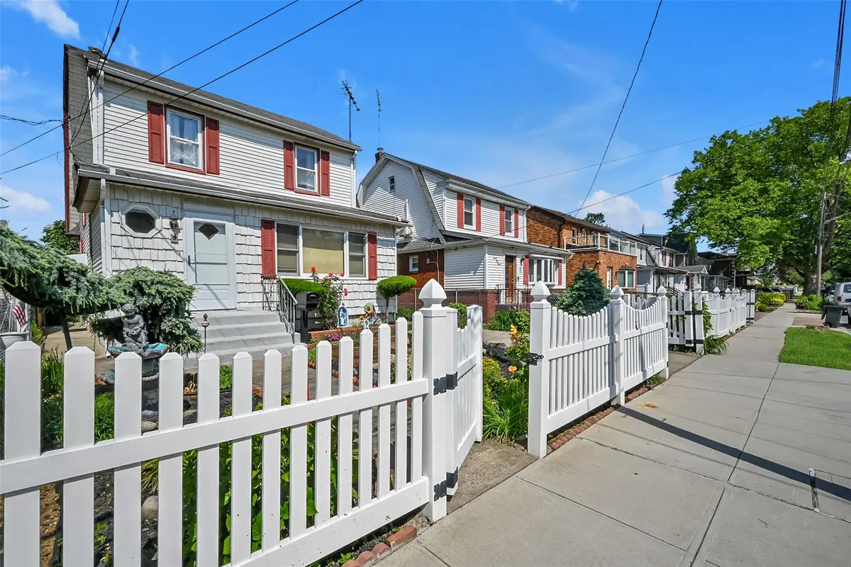 92-05 218th Place, Queens Village, NY 11428 - Image #1