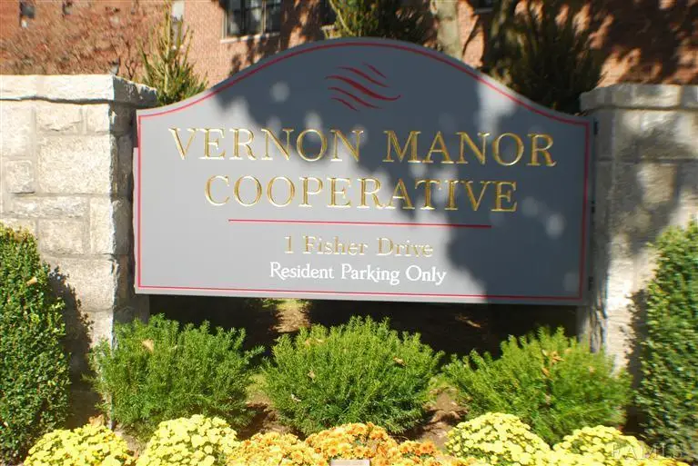 1 Fisher Drive #207, Mount Vernon, NY 10552 - Image #1