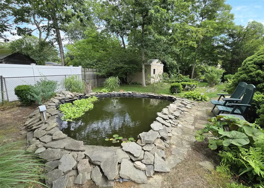 27 Donald Street, Holbrook, NY 11741 - Image #3