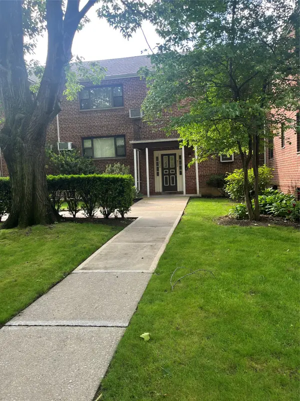 90-32 153 Avenue #0029, Howard Beach, NY 11414