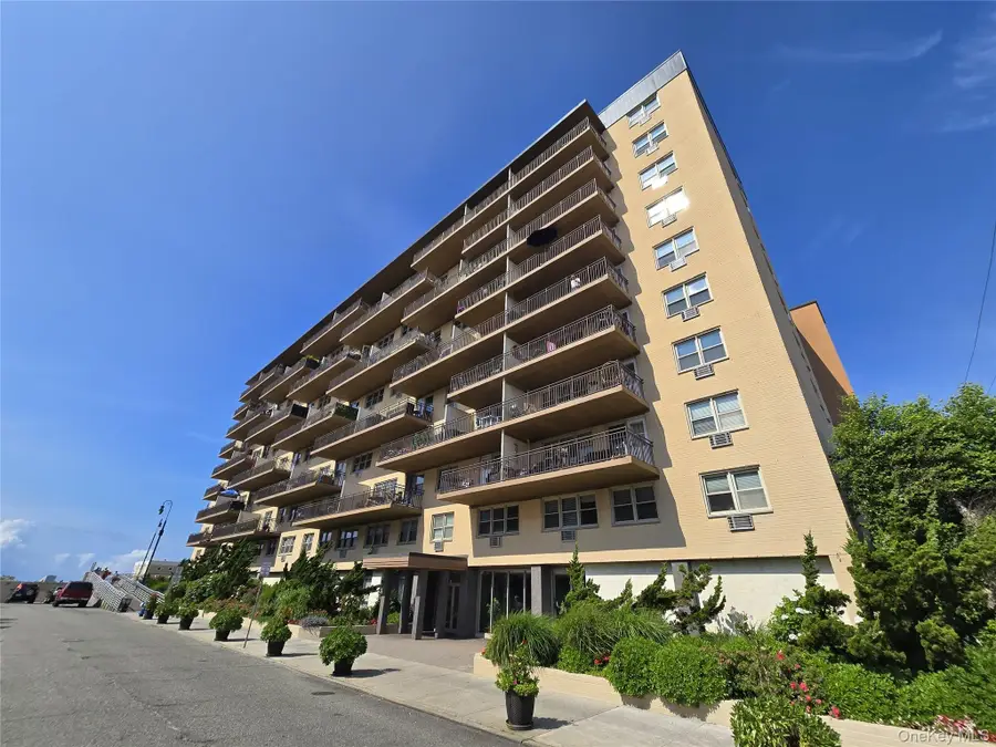 25 Neptune Boulevard #2T, Long Beach, NY 11561 - Image #2