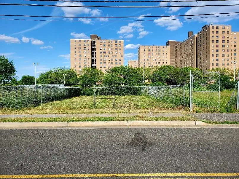 4-30 Beach 43rd Street, Far Rockaway, NY 11691 - Image #2
