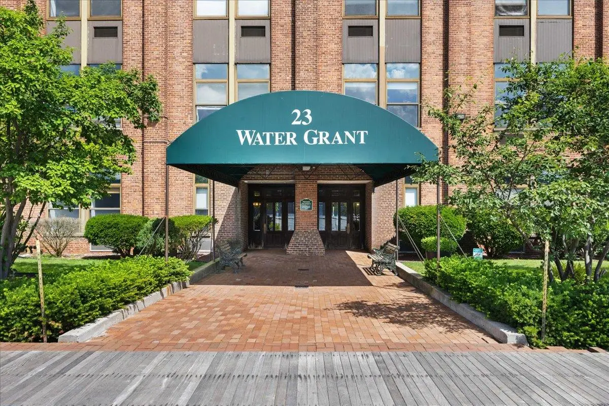 23 Water Grant St #7P, Yonkers, NY 10701 - Image #1