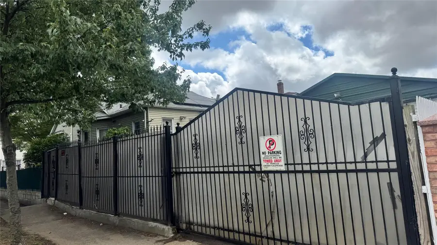 12302 153rd Street, Jamaica, NY 11434 - Image #3