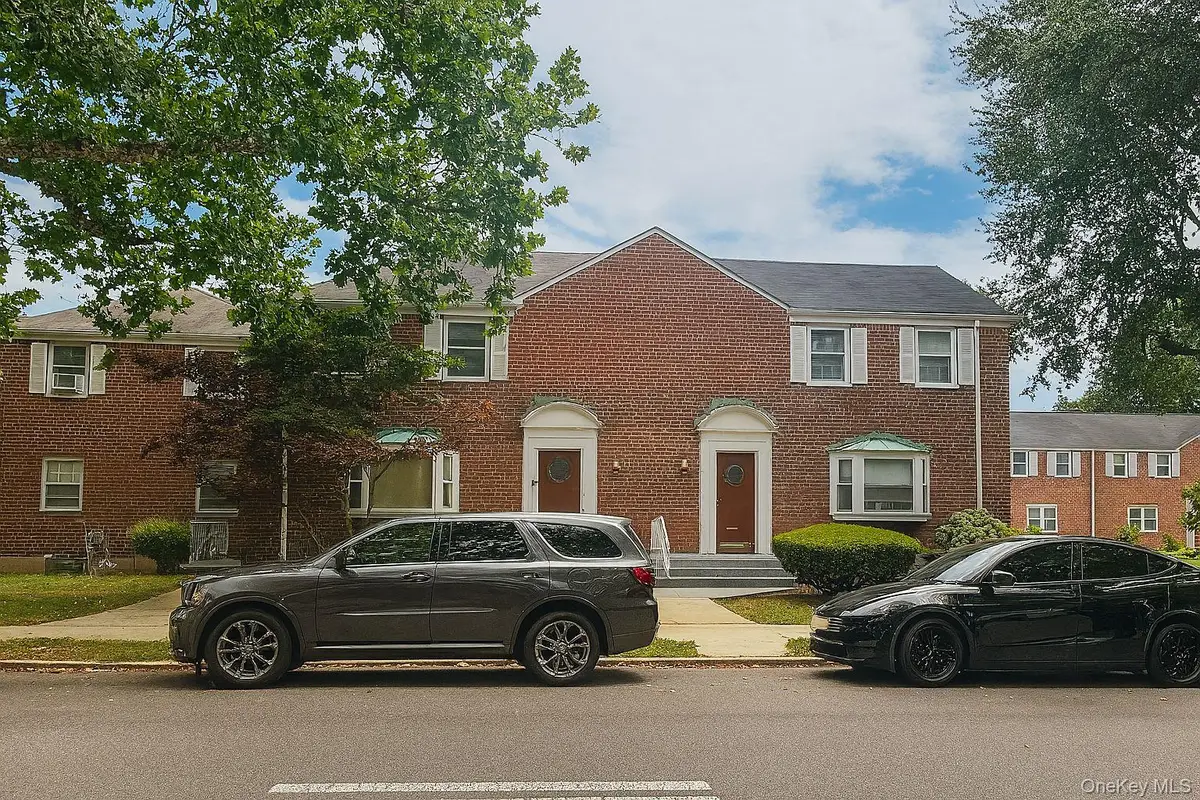 13131 234th Street #2nd Fl, Rosedale, NY 11422 - Image #1