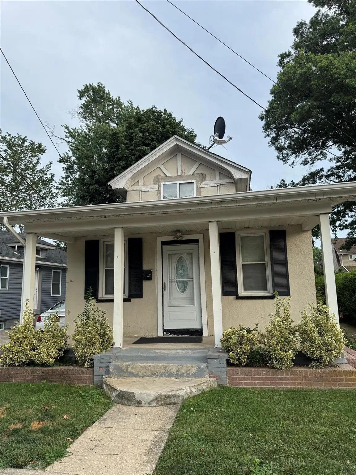 80 Vancott Ave, Hempstead, NY 11550 - Image #1