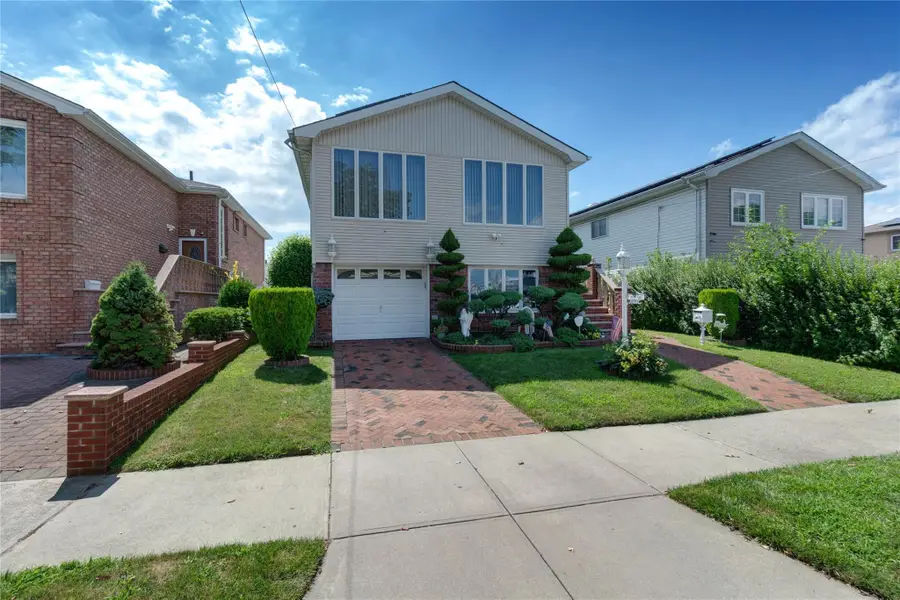15916 92nd Street, Howard Beach, NY 11414 - Image #3