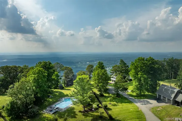 401 Woodmont Road, Hopewell Junction, NY 12533