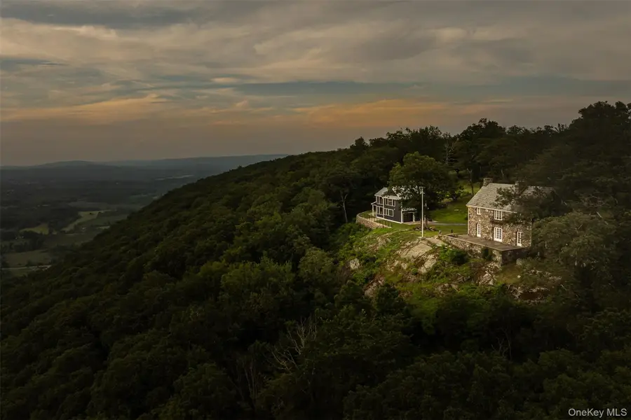 401 Woodmont Road, Hopewell Junction, NY 12533 - Image #3