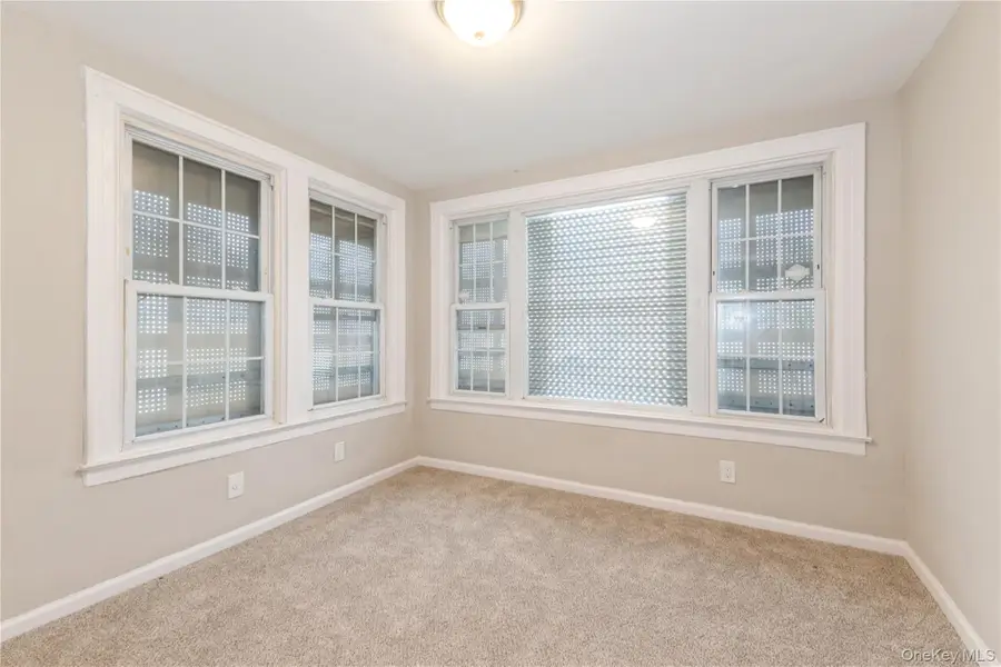 194-56 Murdock Avenue, Saint Albans, NY 11412 - Image #2