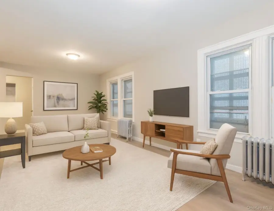 194-56 Murdock Avenue, Saint Albans, NY 11412 - Image #3