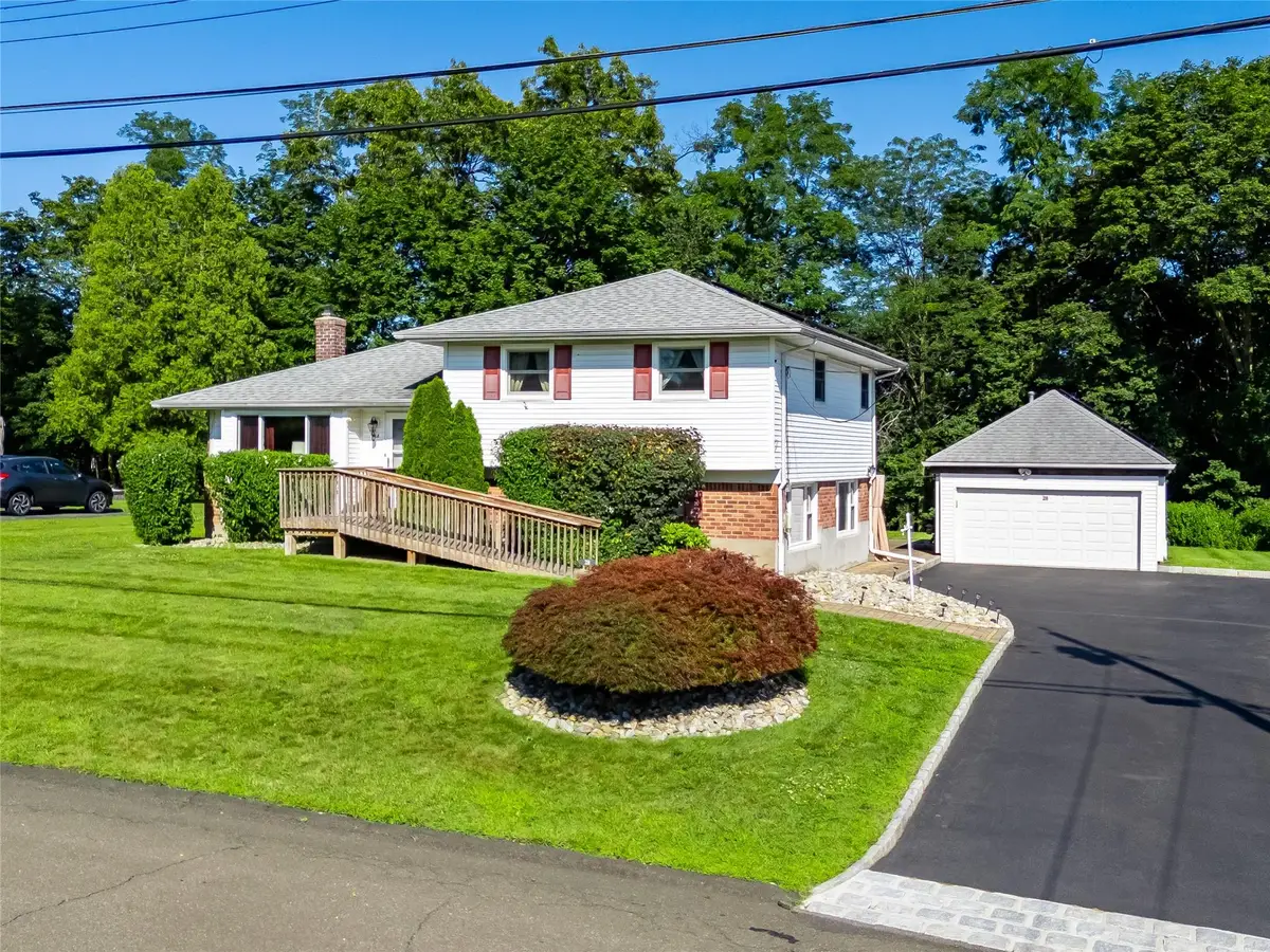 28 Terrace Avenue, Nanuet, NY 10954 - Image #1