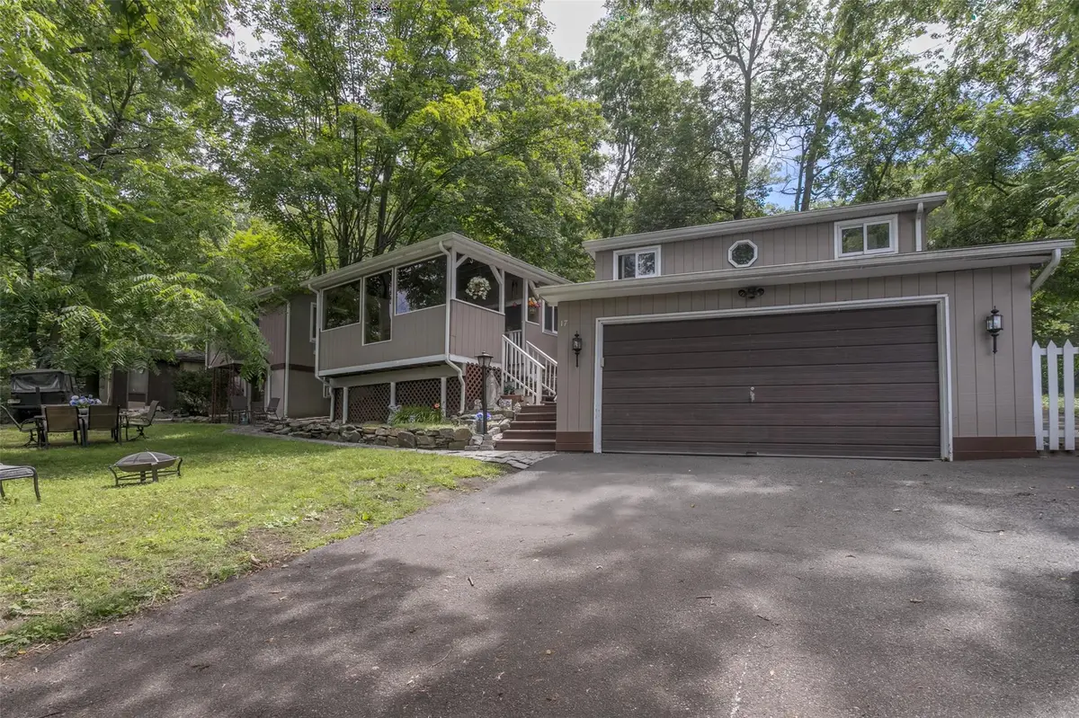 17 Northside Lane, Greenwood Lake, NY 10925 - Image #1
