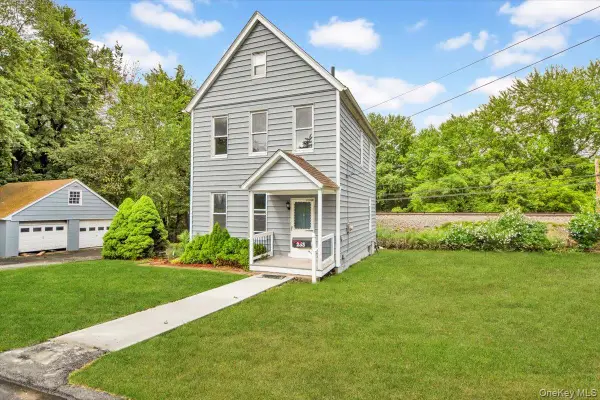 233 Brady Avenue, Hawthorne, NY 10532