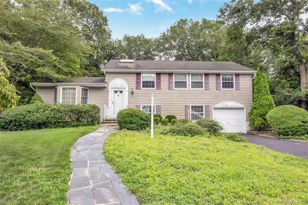 9 Branch Lane, East Setauket, NY 11733