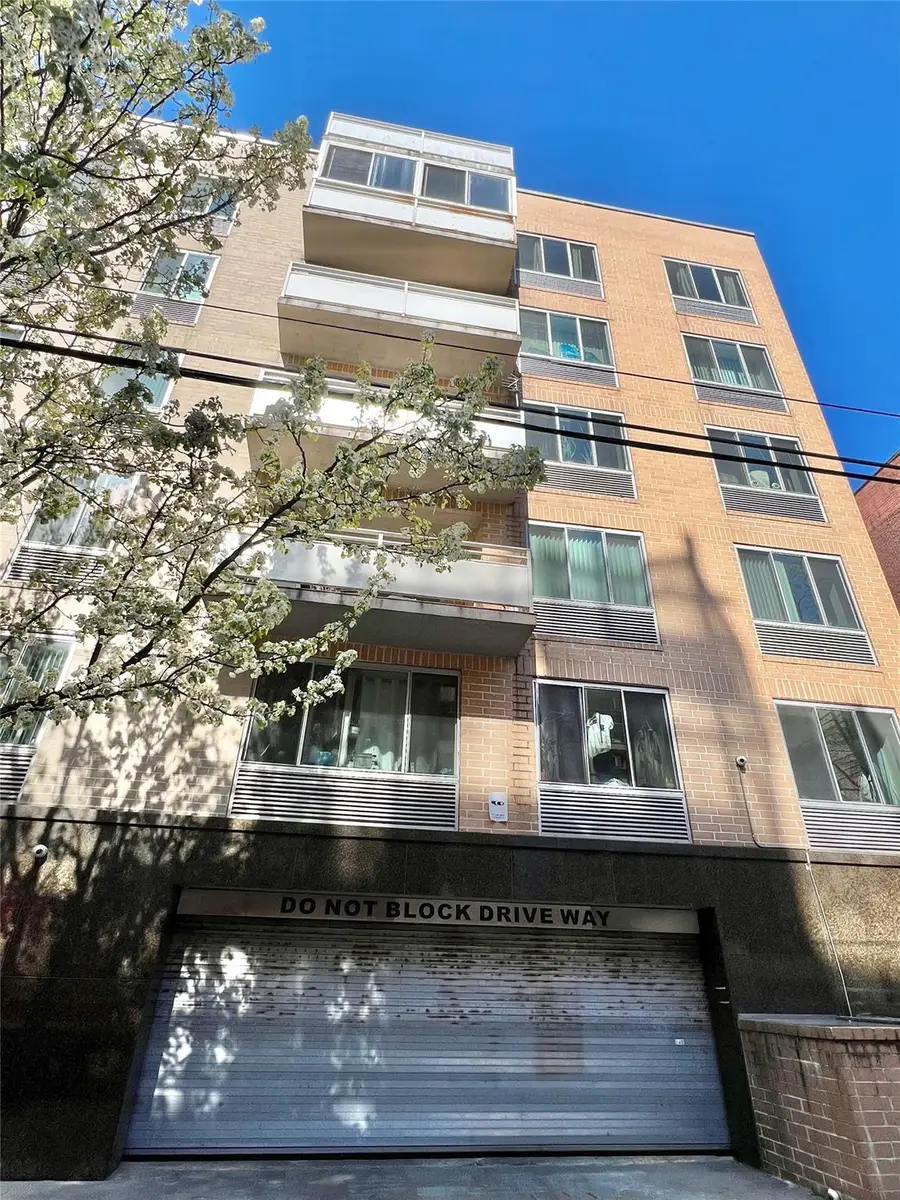 43-17 Union Street #6C, Flushing, NY 11355 - Image #2