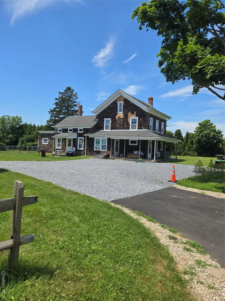 3953 Sound Avenue, Riverhead, NY 11901 - Image #2