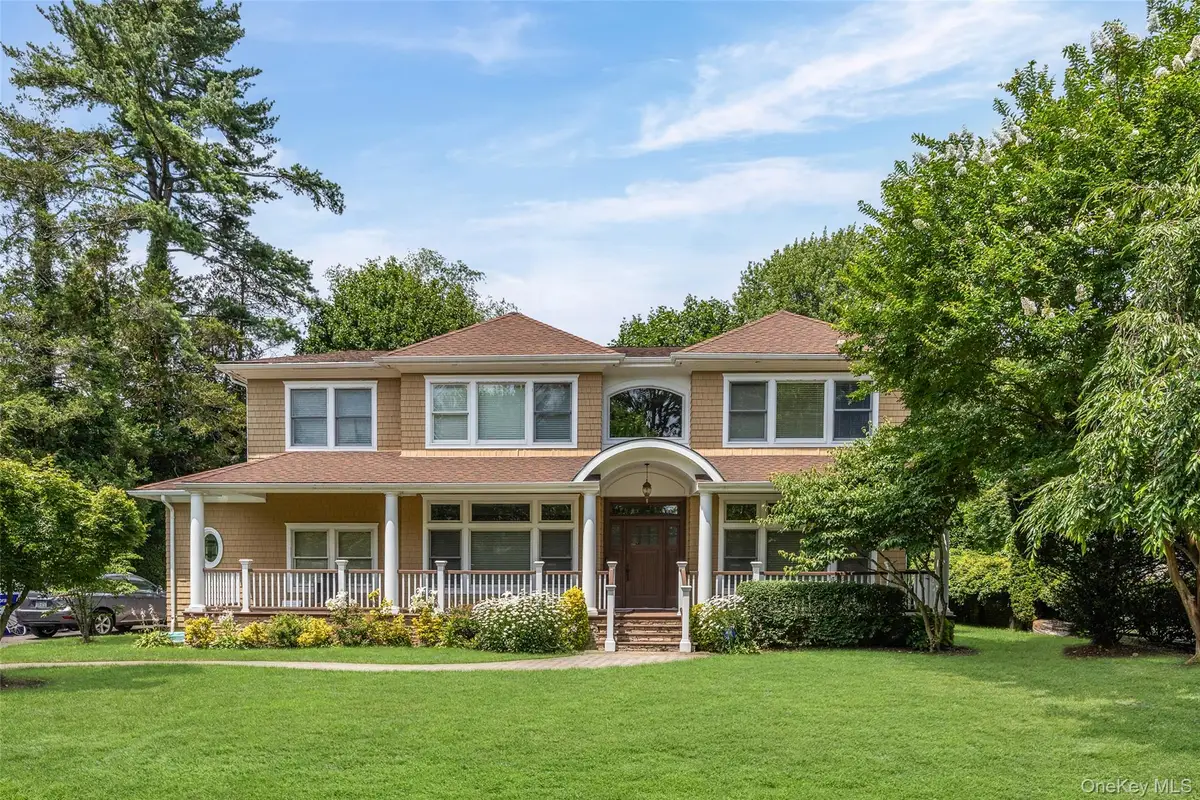 53 Spring Hill Road, Roslyn Heights, NY 11577 - Image #1