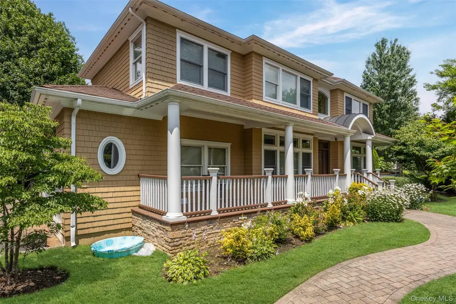 53 Spring Hill Road, Roslyn Heights, NY 11577 - Image #2