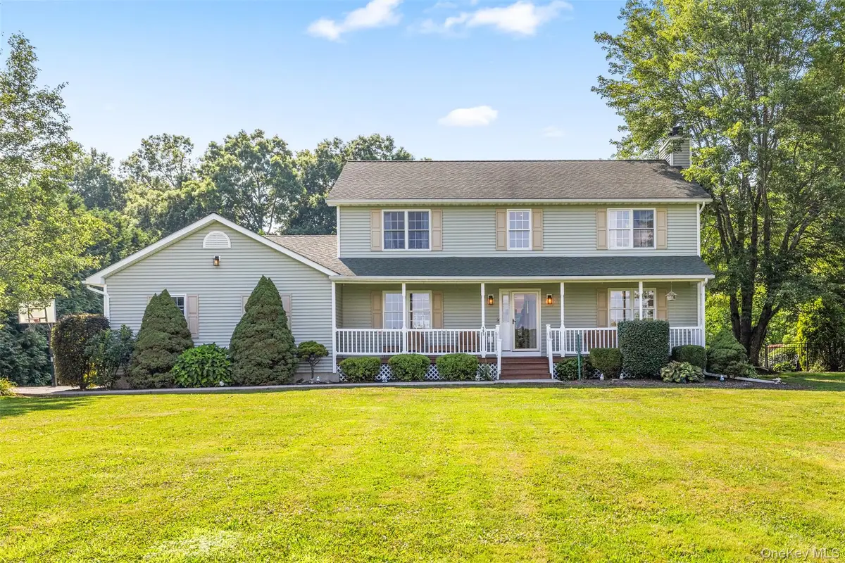 395 Toleman Road, Rock Tavern, NY 12575 - Image #1