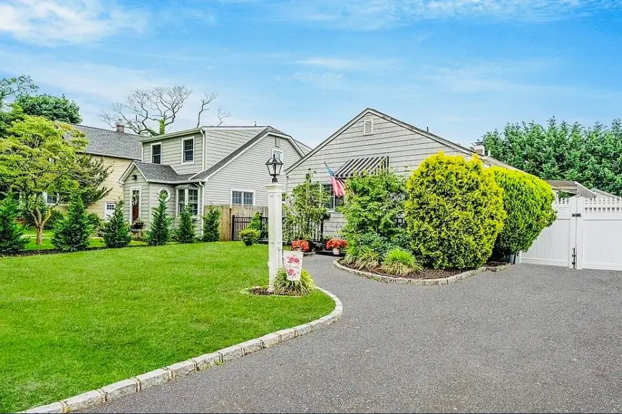 24 Lowerre Street, Babylon, NY 11702 - Image #3