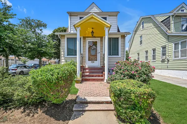 102-20 218th Place, Queens Village, NY 11429