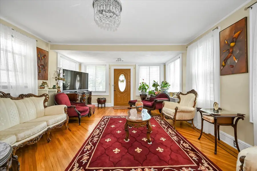 102-20 218th Place, Queens Village, NY 11429 - Image #2