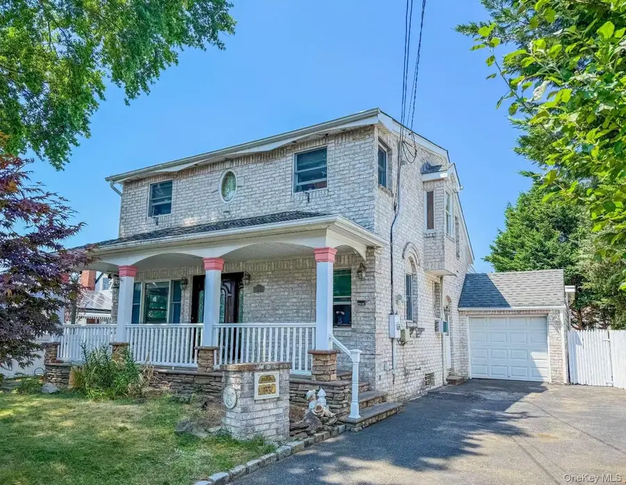 1815 Maurice Avenue, East Meadow, NY 11554 - Image #3