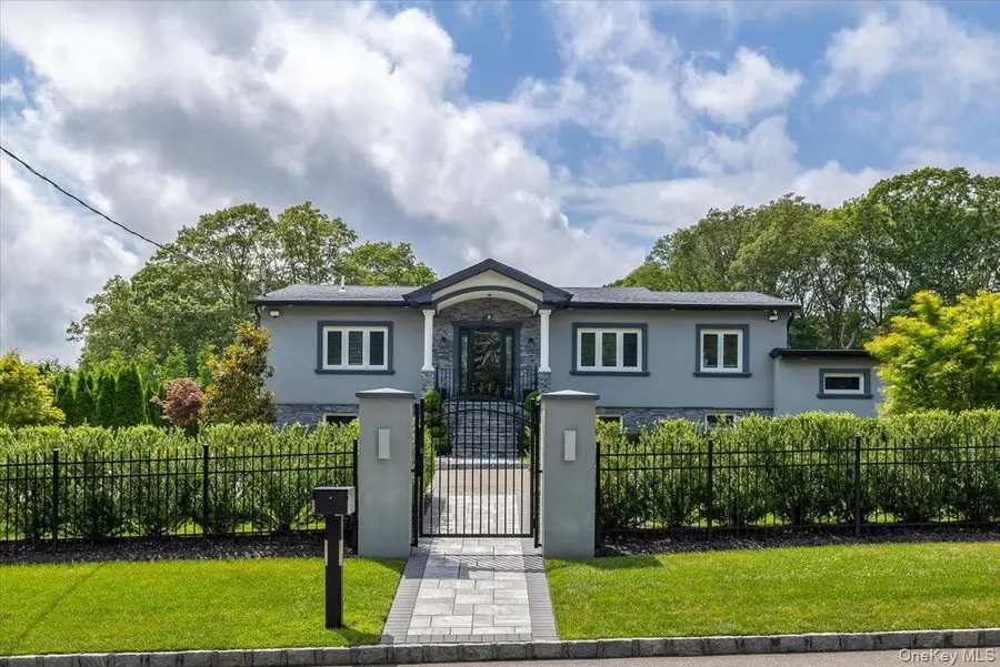 154 Mac Arthur Boulevard, Hauppauge, NY 11788 - #2