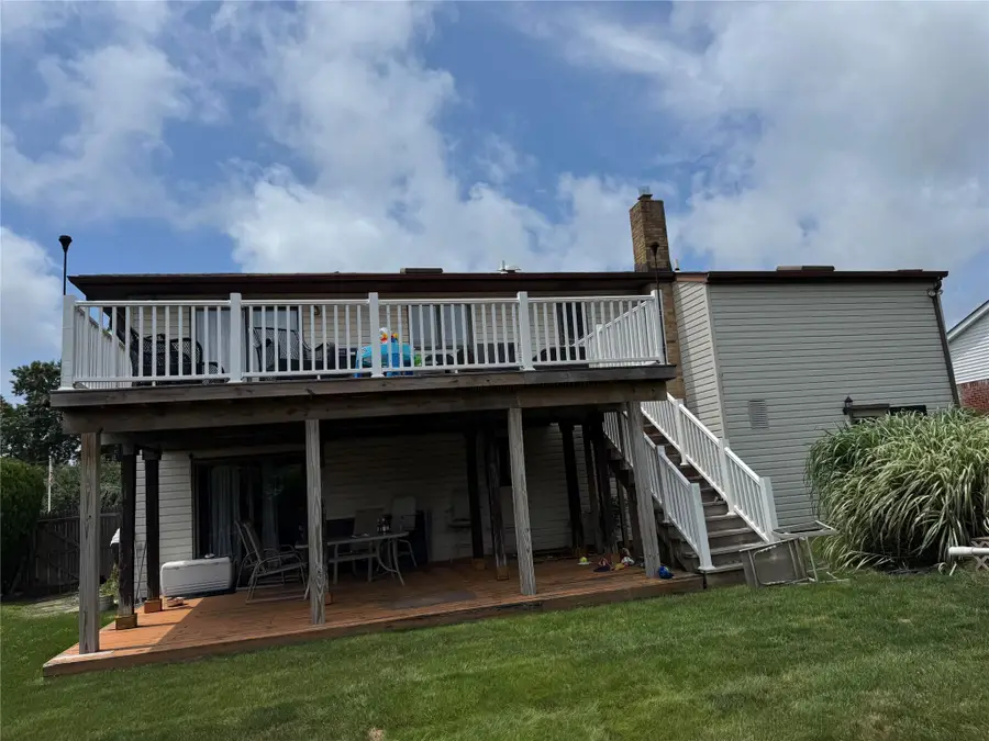 71 Irving Avenue, Deer Park, NY 11729 - Image #2