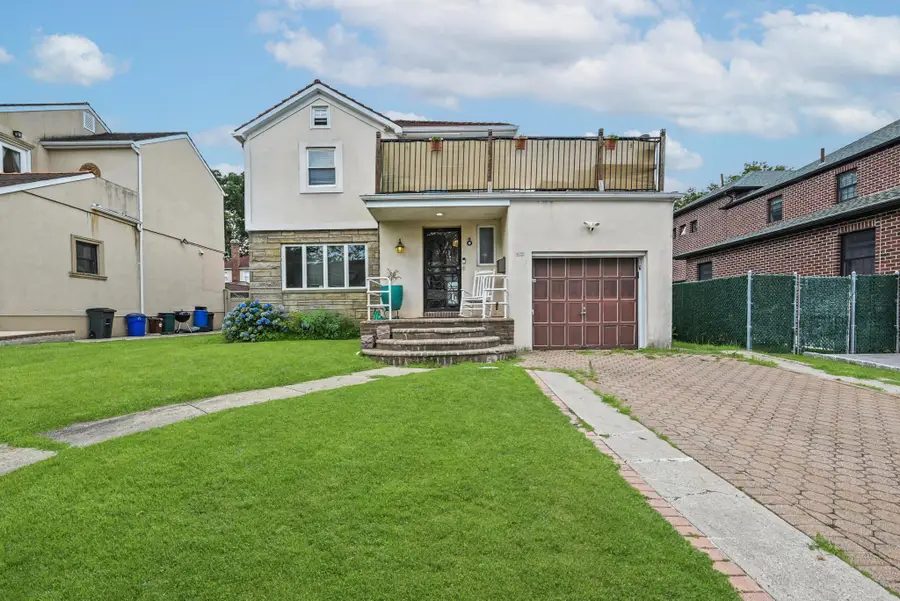 8210 214th Street, Hollis Hills, NY 11427 - Image #2
